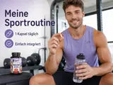 Ein Sportler im Fitnessstudio mit der Turkesterone-Dose und Trainings-Tipps.